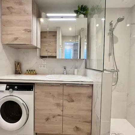 Bastide Du Levant - 50m - Rez De Jardin Sainte-Maxime