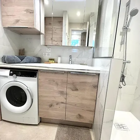 فندق مبيت وإفطار Bastide Du Levant - 50m - Rez De Jardin 2*