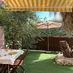 Bastide Du Levant - 50m - Rez De Jardin לינה וארוחת בוקר סן-מקסים