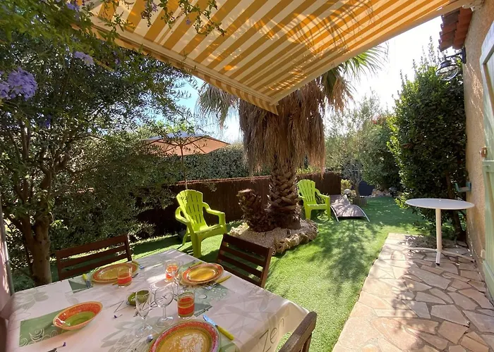 Bed and breakfast Bastide Du Levant - 50m - Rez De Jardin 2*